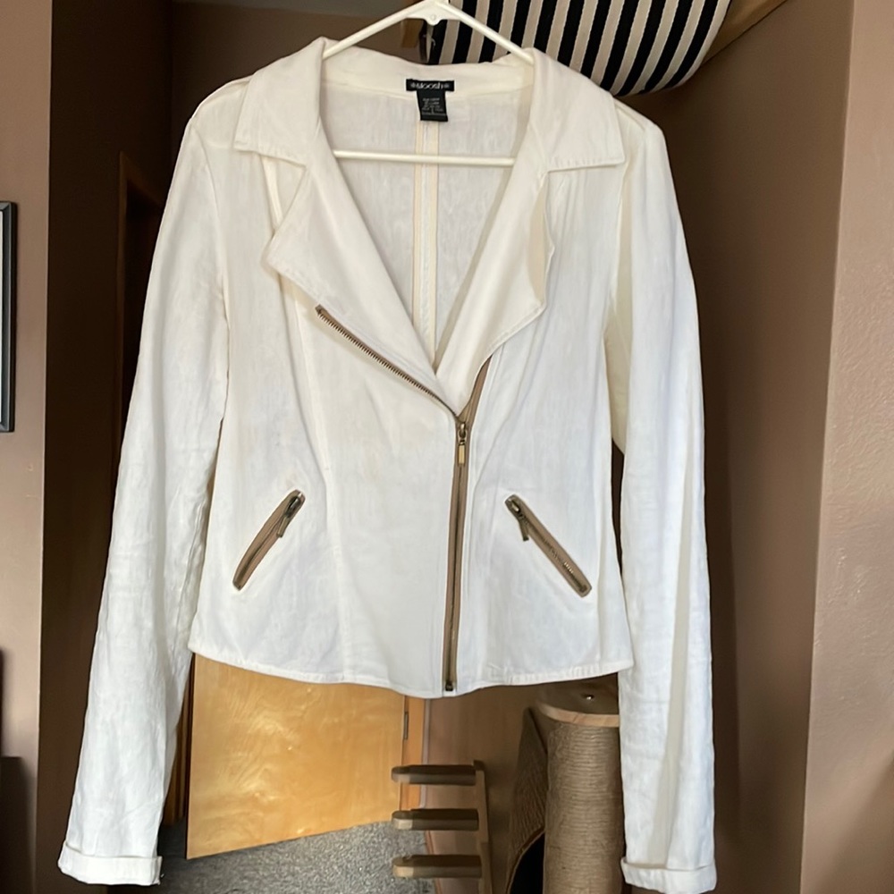 Cream/Off White Jacket From Stoosh